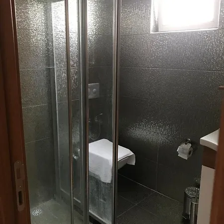 Oda ve Kahvaltı ıkizler Apart