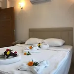 Alojamento de Acomodação e Pequeno-almoço Ikizler Apart 2*