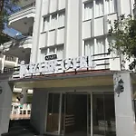 Bed & Breakfast Ikizler Apart 2*